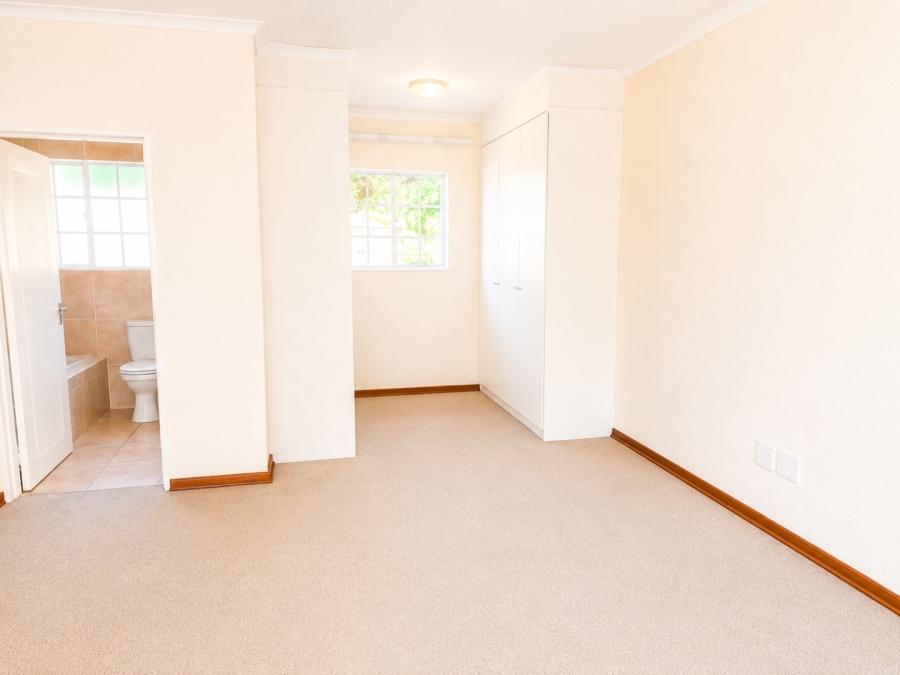 3 Bedroom Property for Sale in Harveston A H Gauteng