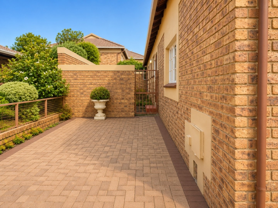 3 Bedroom Property for Sale in Harveston A H Gauteng