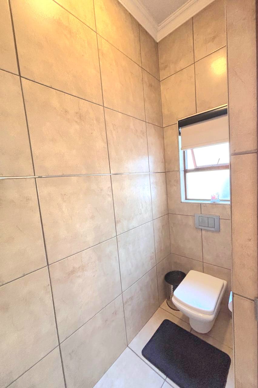 Commercial Property for Sale in Midstream Estate Gauteng