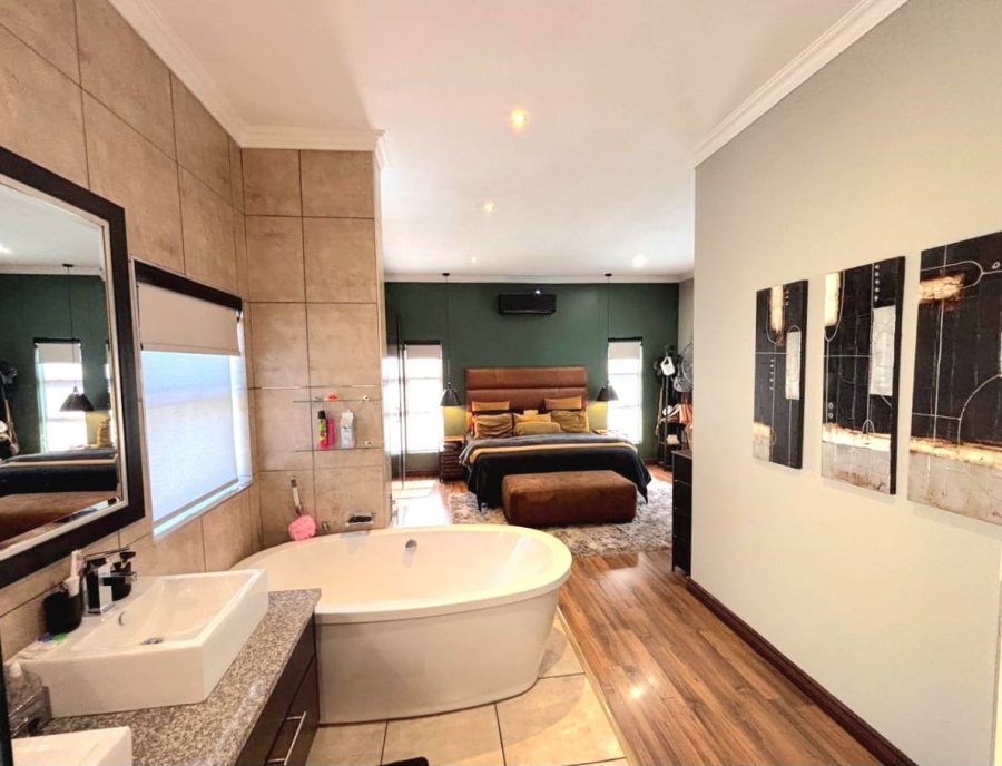 Commercial Property for Sale in Midstream Estate Gauteng