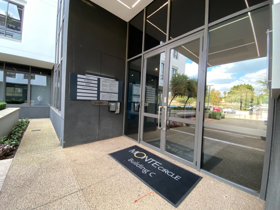 To Let Commercial Property for Rent in Magaliessig Gauteng
