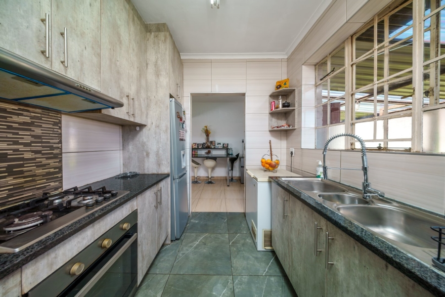 3 Bedroom Property for Sale in Croydon Gauteng