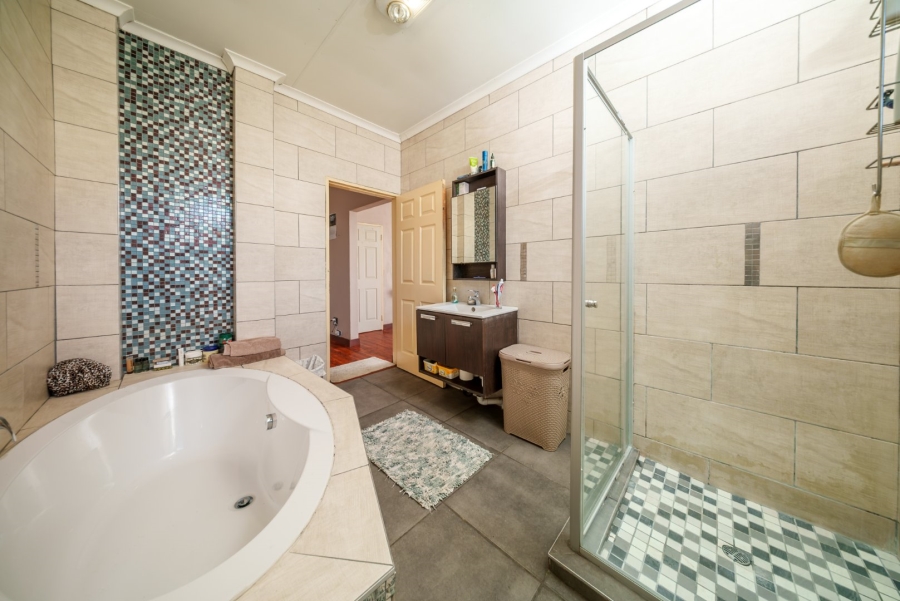 3 Bedroom Property for Sale in Croydon Gauteng