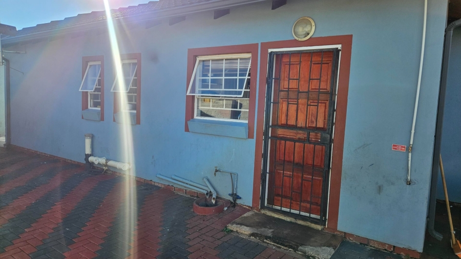 To Let 3 Bedroom Property for Rent in The Orchards Gauteng