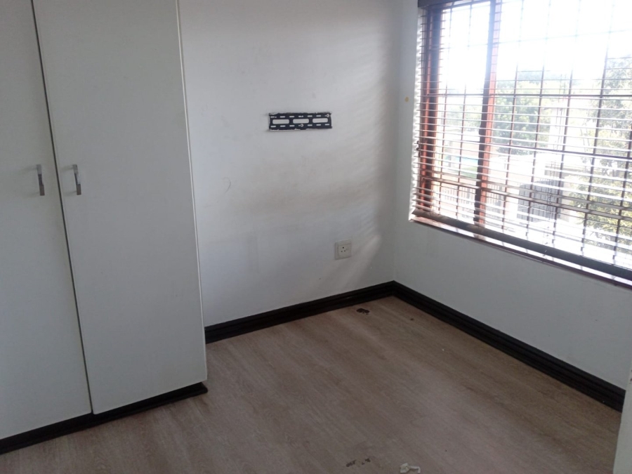 To Let 2 Bedroom Property for Rent in Kyalami Gauteng