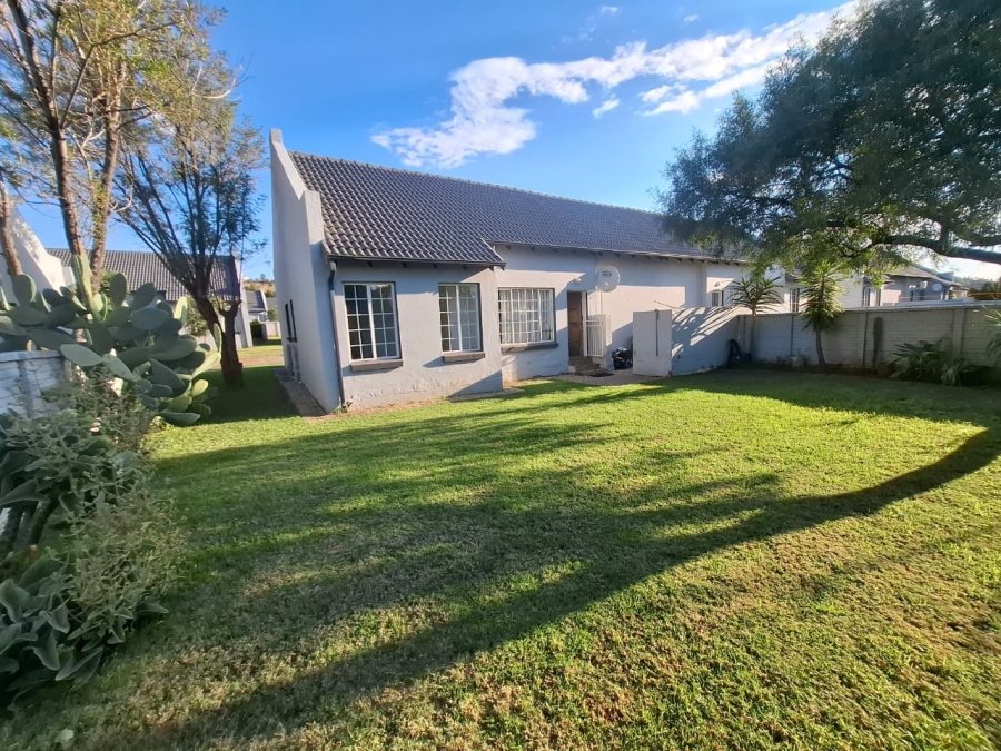 To Let 2 Bedroom Property for Rent in Amandasig Gauteng