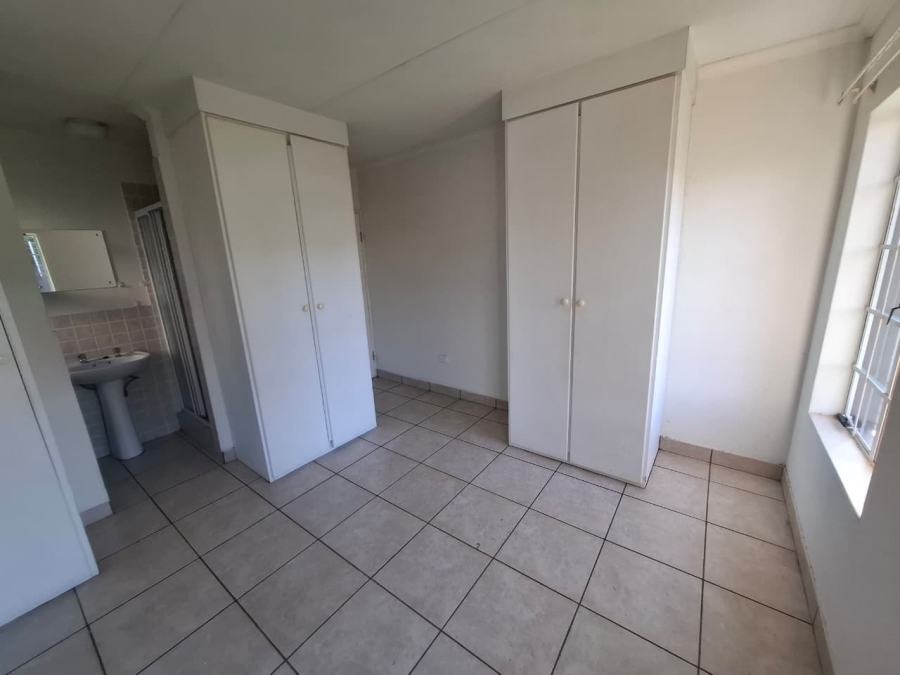 To Let 2 Bedroom Property for Rent in Amandasig Gauteng