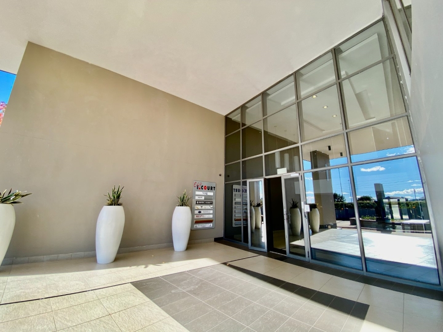 To Let Commercial Property for Rent in Eco Park Gauteng