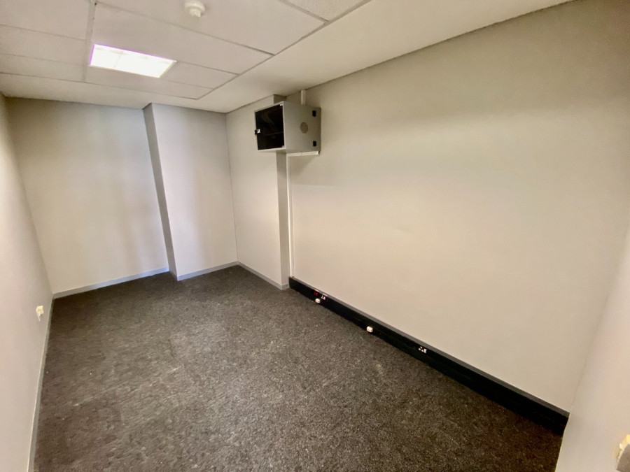 To Let Commercial Property for Rent in Eco Park Gauteng