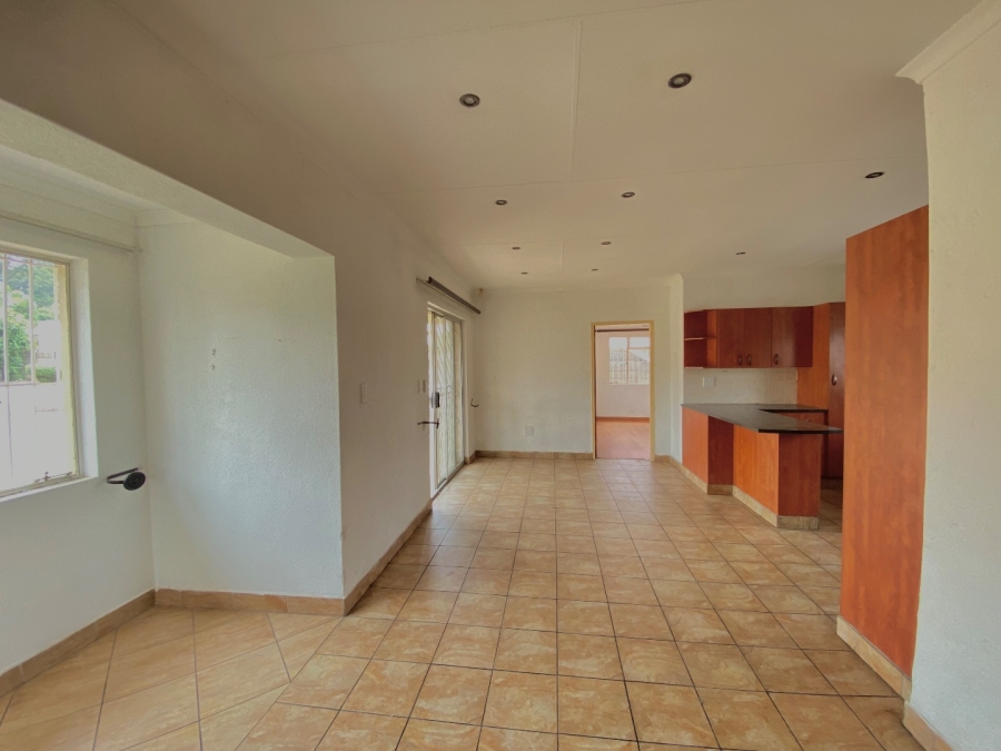 2 Bedroom Property for Sale in Tulisa Park Gauteng