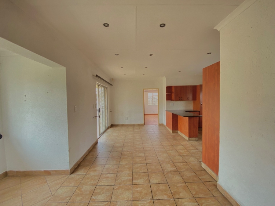 2 Bedroom Property for Sale in Tulisa Park Gauteng