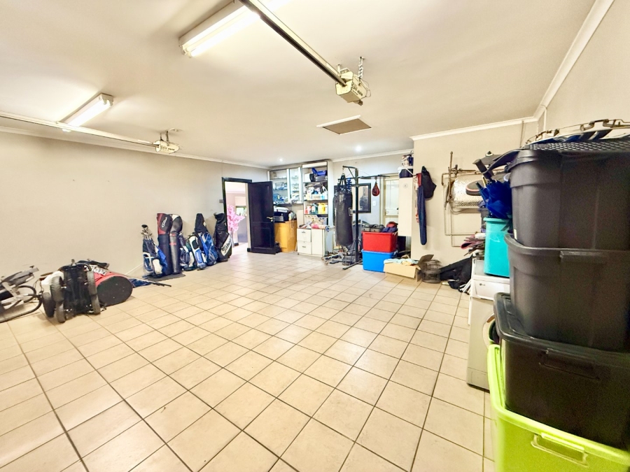 3 Bedroom Property for Sale in Glenvista Gauteng
