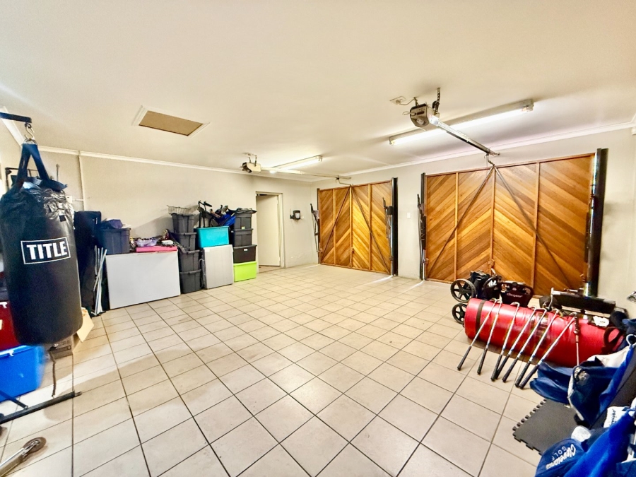 3 Bedroom Property for Sale in Glenvista Gauteng