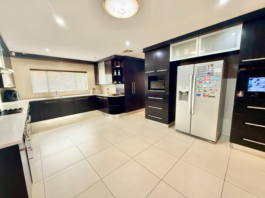 3 Bedroom Property for Sale in Glenvista Gauteng