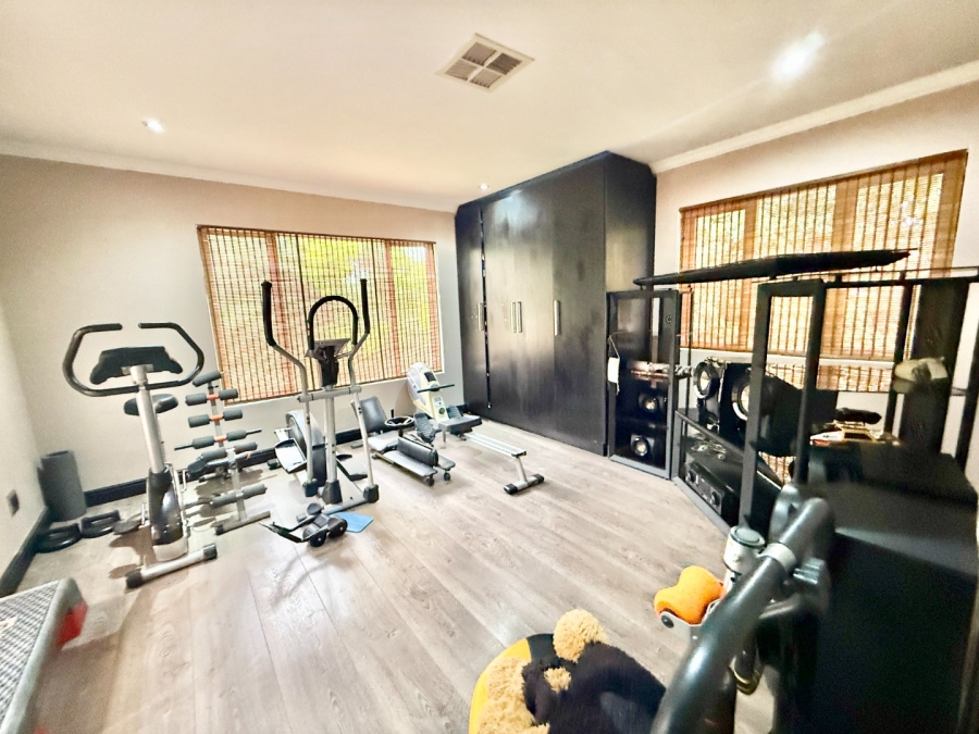 3 Bedroom Property for Sale in Glenvista Gauteng