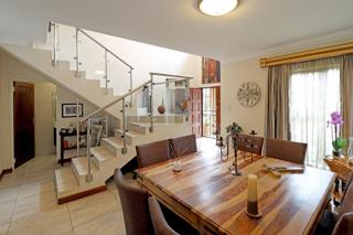  Bedroom Property for Sale in Farrarmere Gauteng