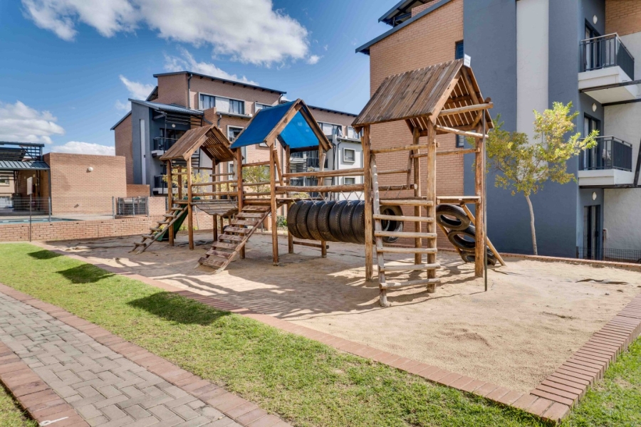 2 Bedroom Property for Sale in Vorna Valley Gauteng