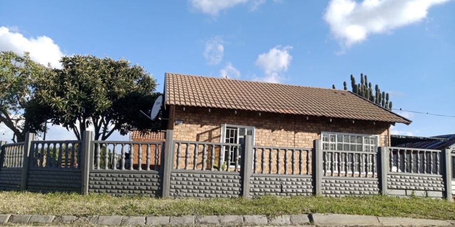 2 Bedroom Property for Sale in Elandspoort Gauteng