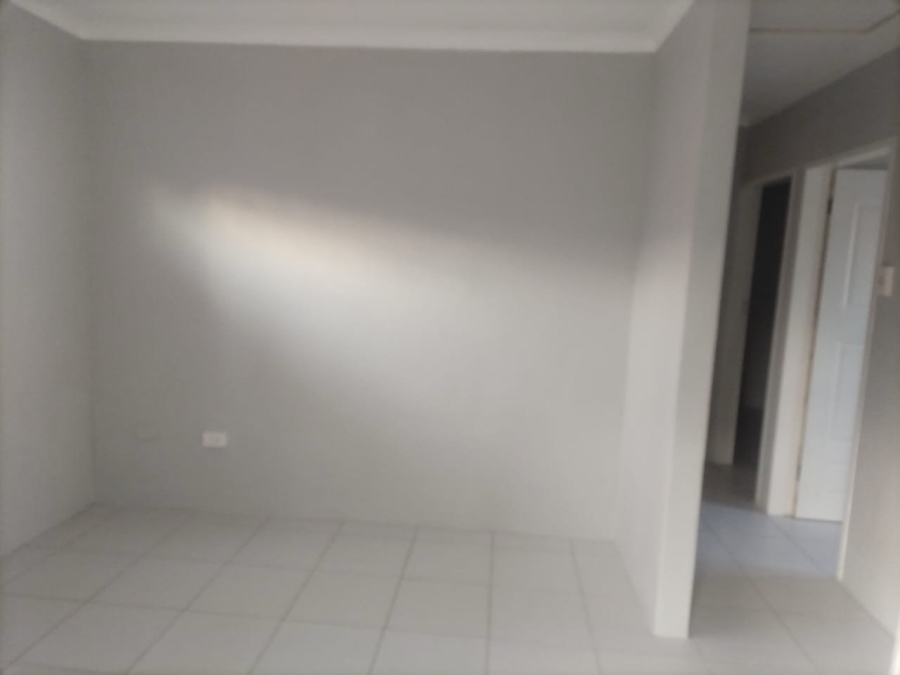 2 Bedroom Property for Sale in Elandspoort Gauteng