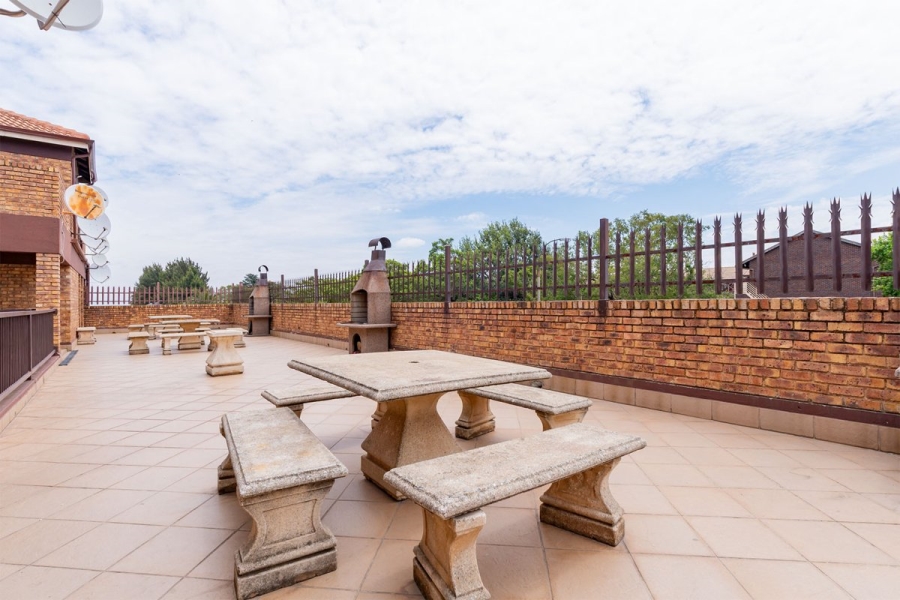 2 Bedroom Property for Sale in Croydon Gauteng