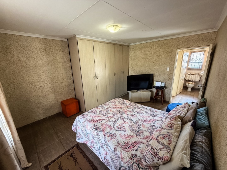 3 Bedroom Property for Sale in Vosloorus Gauteng