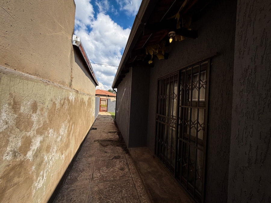 3 Bedroom Property for Sale in Vosloorus Gauteng