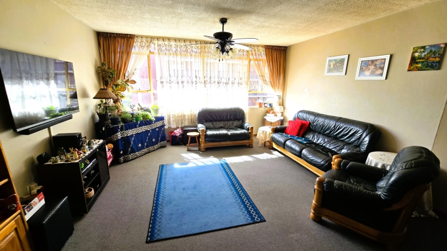 3 Bedroom Property for Sale in Wonderboom South Gauteng