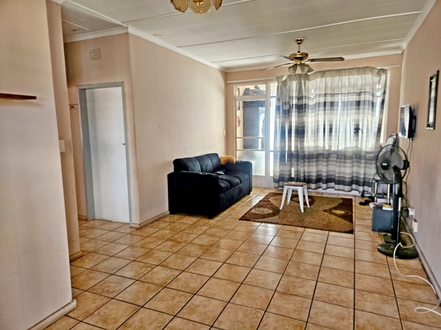 2 Bedroom Property for Sale in Kempton Park Central Gauteng