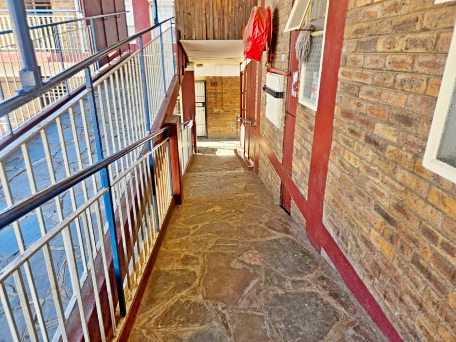 2 Bedroom Property for Sale in Kempton Park Central Gauteng