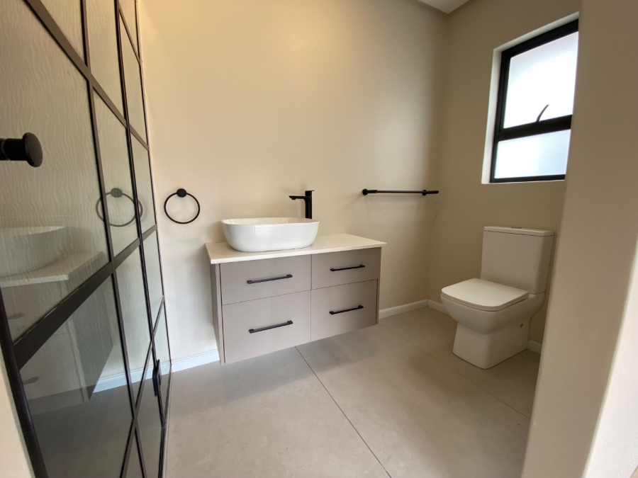5 Bedroom Property for Sale in Emfuleni Golf Estate Gauteng