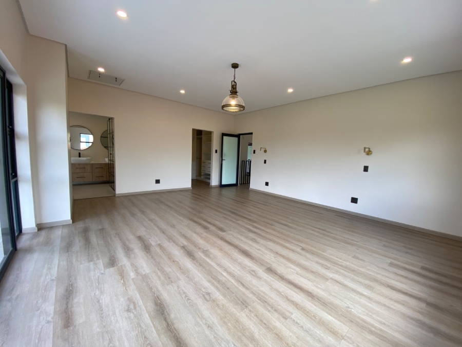 5 Bedroom Property for Sale in Emfuleni Golf Estate Gauteng