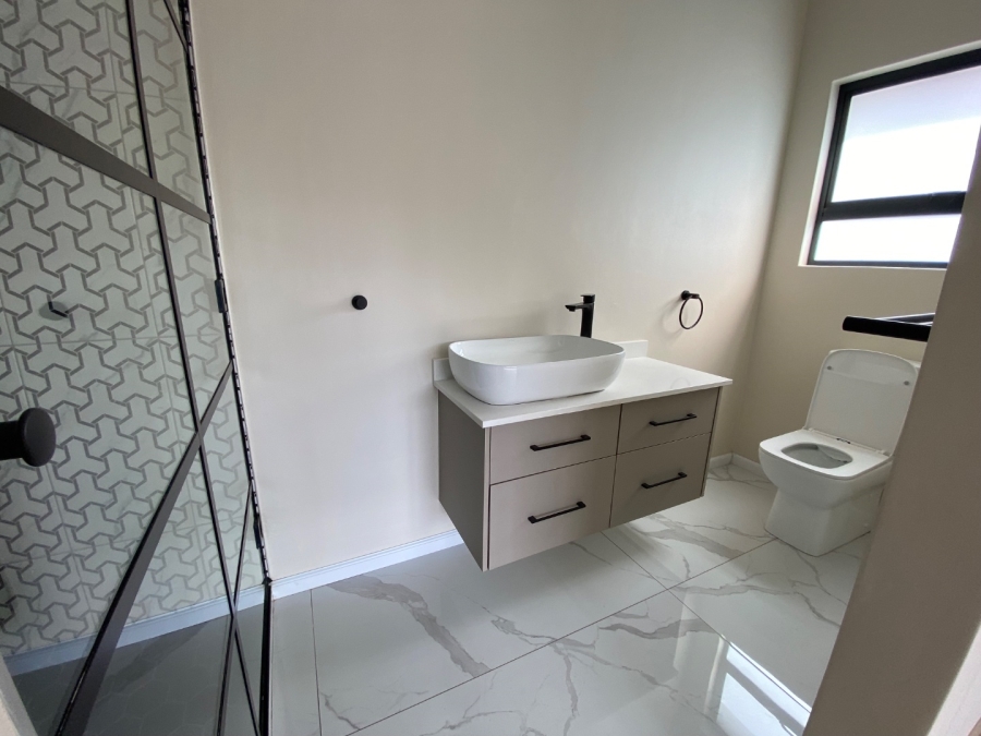 5 Bedroom Property for Sale in Emfuleni Golf Estate Gauteng