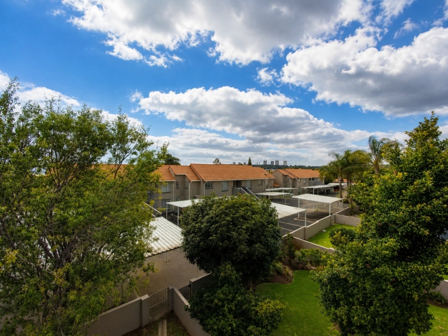 2 Bedroom Property for Sale in Eden Glen Gauteng
