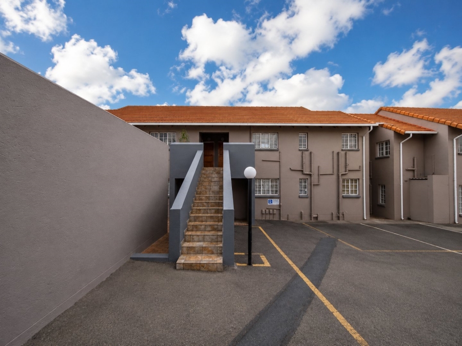 2 Bedroom Property for Sale in Eden Glen Gauteng