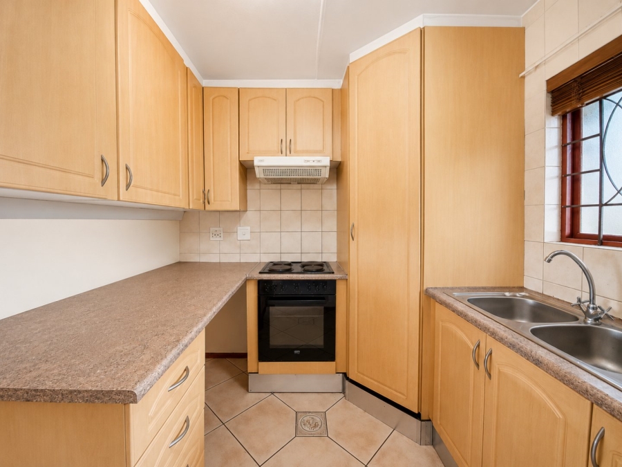 2 Bedroom Property for Sale in Dowerglen Ext 4 Gauteng