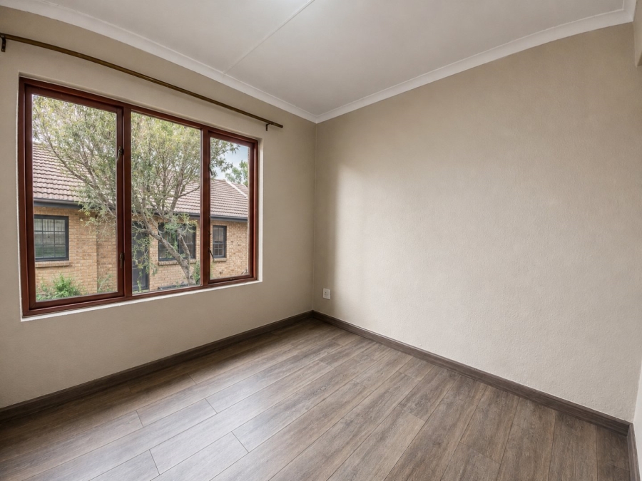 2 Bedroom Property for Sale in Dowerglen Ext 4 Gauteng