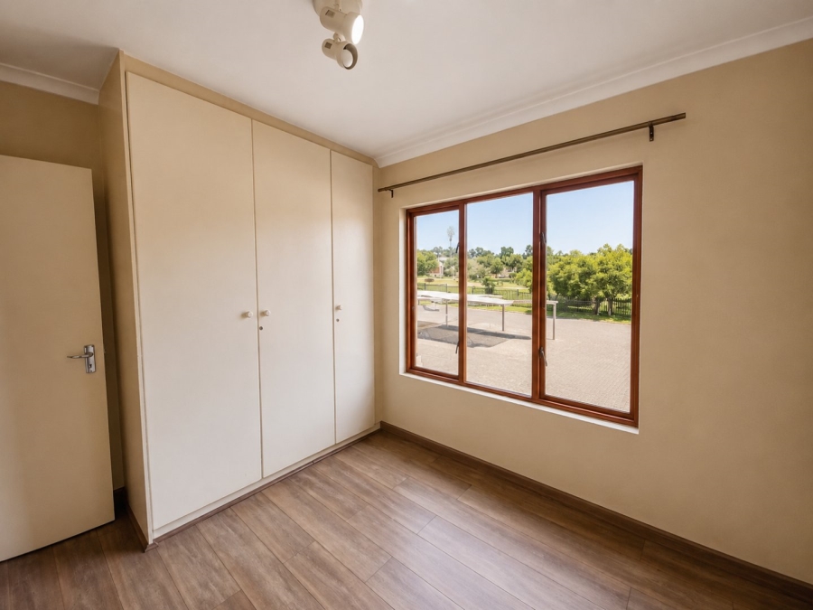 2 Bedroom Property for Sale in Dowerglen Ext 4 Gauteng