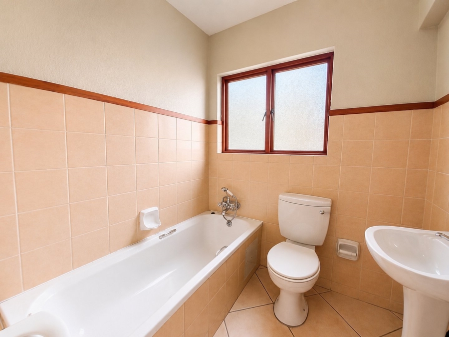 2 Bedroom Property for Sale in Dowerglen Ext 4 Gauteng