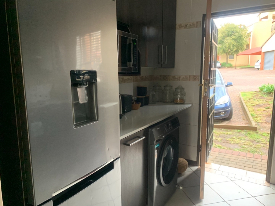 To Let 3 Bedroom Property for Rent in Sagewood Gauteng