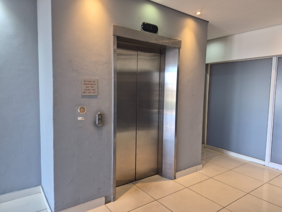 To Let Commercial Property for Rent in Sunninghill Gauteng