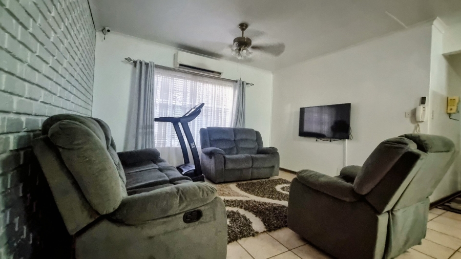 2 Bedroom Property for Sale in Arcon Park Gauteng