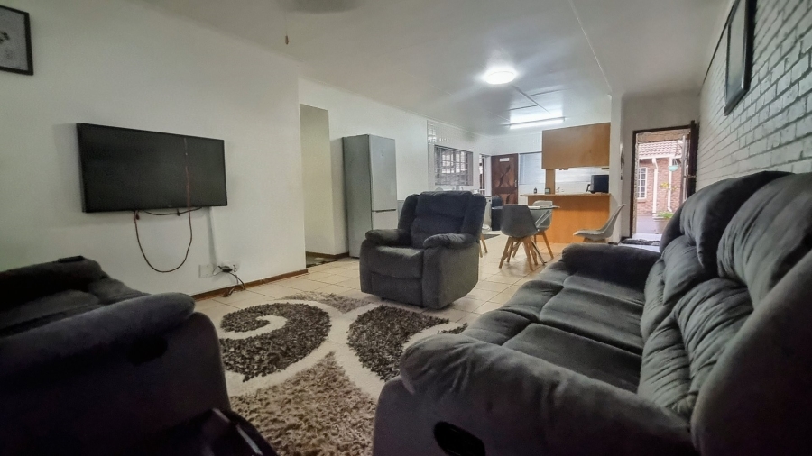 2 Bedroom Property for Sale in Arcon Park Gauteng