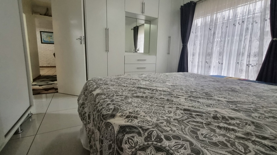 2 Bedroom Property for Sale in Arcon Park Gauteng