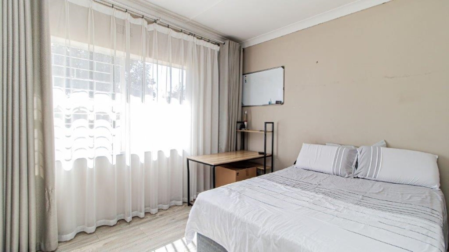 4 Bedroom Property for Sale in Birch Acres Gauteng