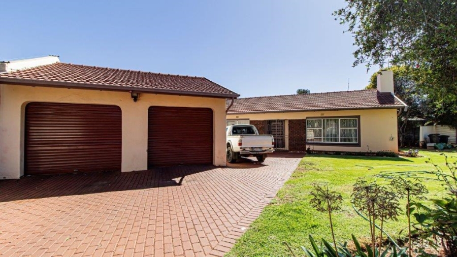 4 Bedroom Property for Sale in Birch Acres Gauteng