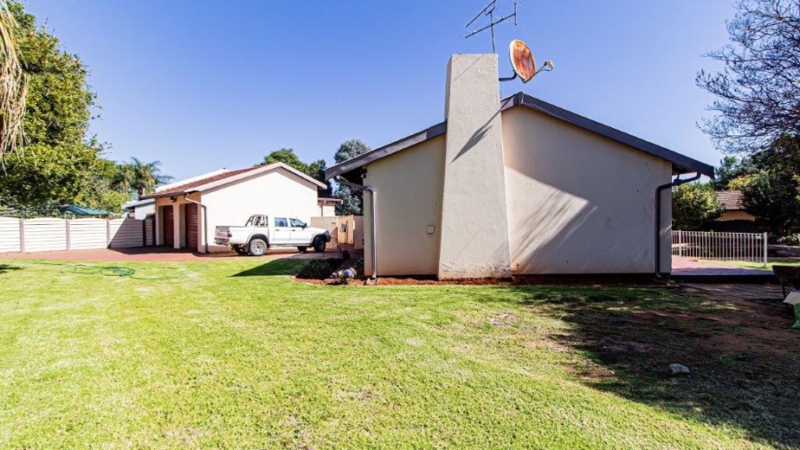 4 Bedroom Property for Sale in Birch Acres Gauteng