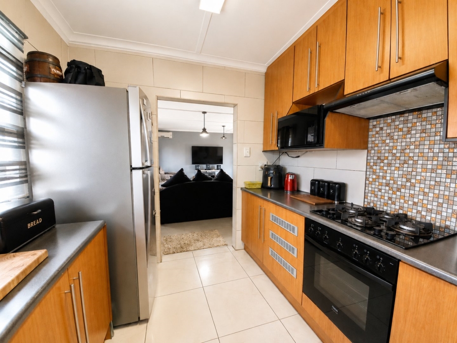 3 Bedroom Property for Sale in Klopperpark Gauteng