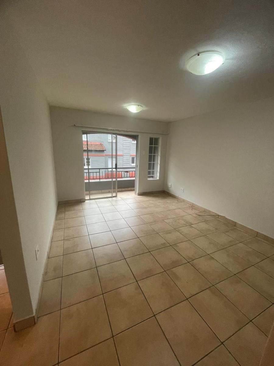 To Let 2 Bedroom Property for Rent in Castleview Gauteng