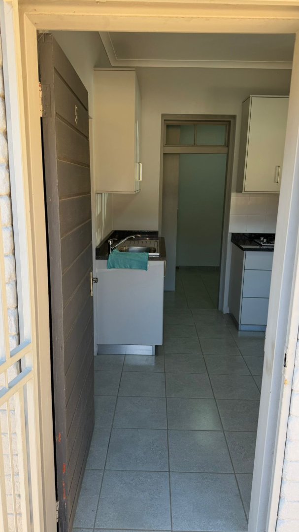 To Let 1 Bedroom Property for Rent in Bedfordview Gauteng