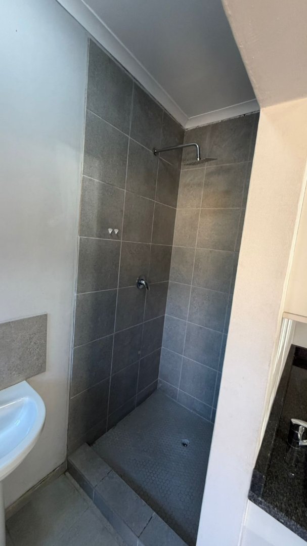 To Let 1 Bedroom Property for Rent in Bedfordview Gauteng
